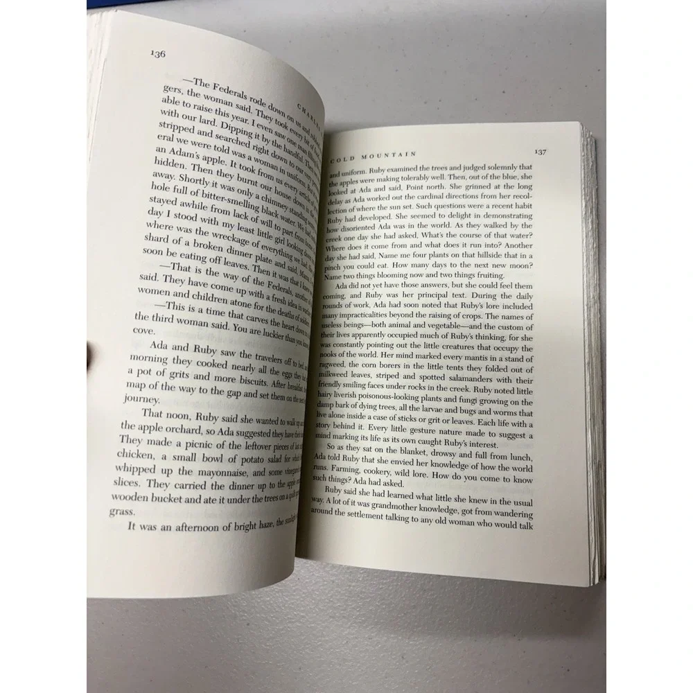 Cold‎ Mountain: A Novel - Paperback By Frazier, Charles - GOOD